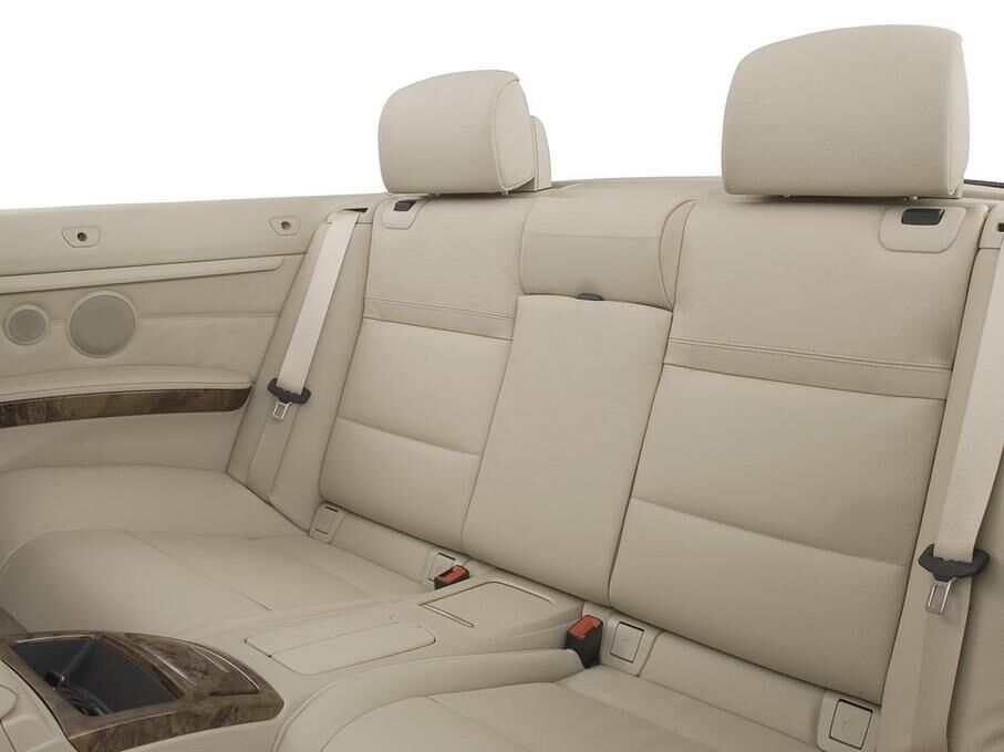 BMW 3 Series (Baujahr 2010) 335i 2 Türen Rücksitze