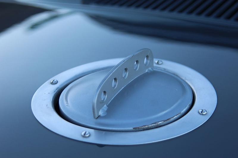 Feine Details, wie der Tankdeckel, zeichnen die Emory Porsches aus