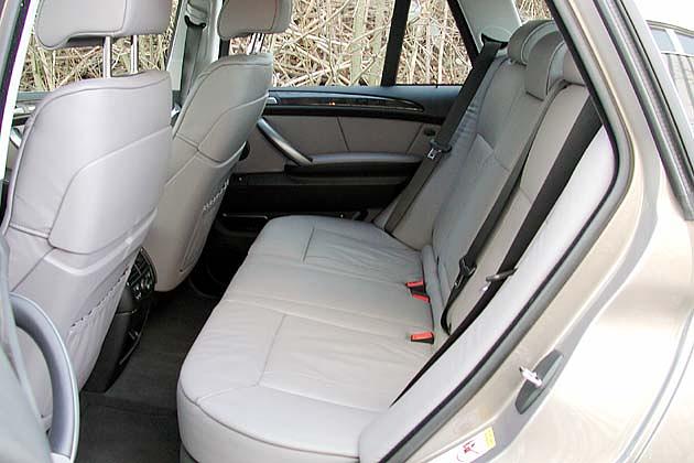 Bequemer Platz in der 2. Reihe