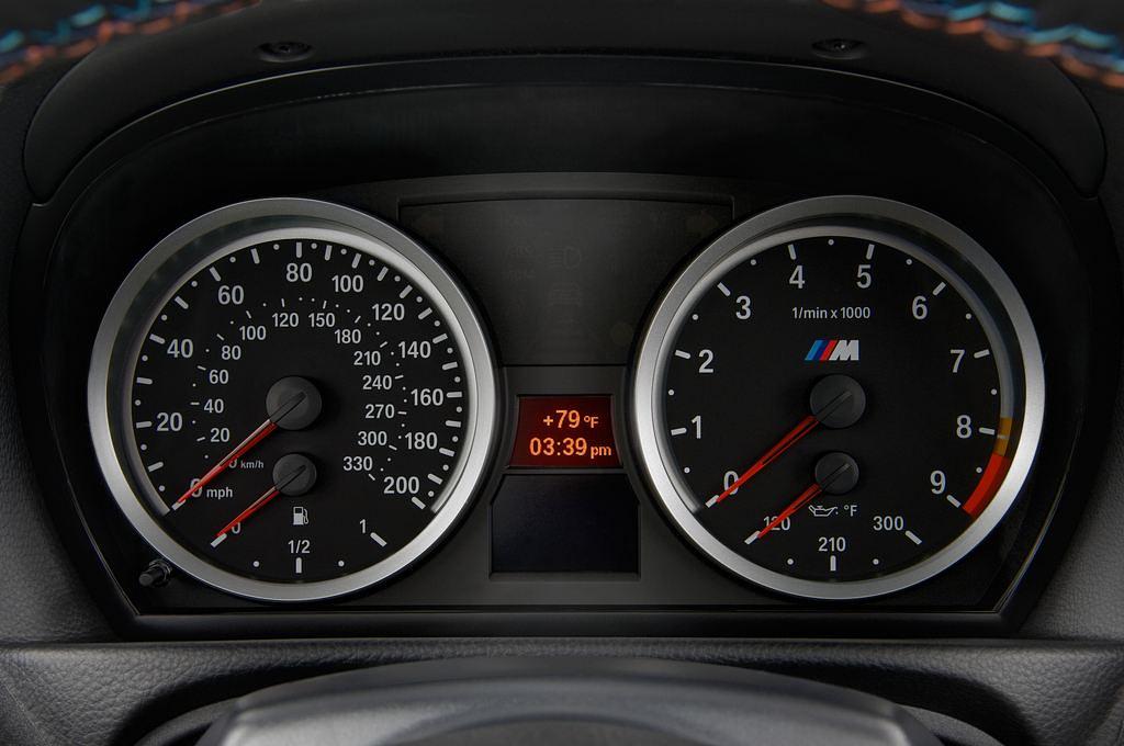 BMW M3 (Baujahr 2010) M3 2 Türen Tacho und Fahrerinstrumente