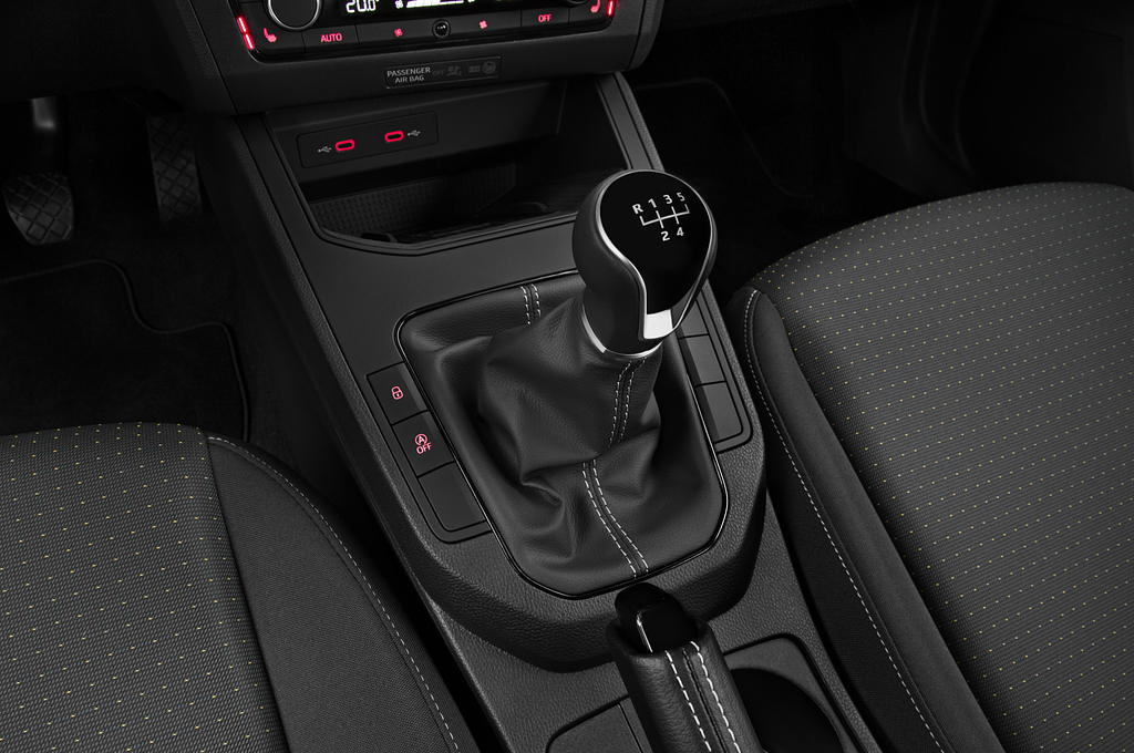 SEAT Ibiza (Baujahr 2022) Style 5 Türen Schalthebel