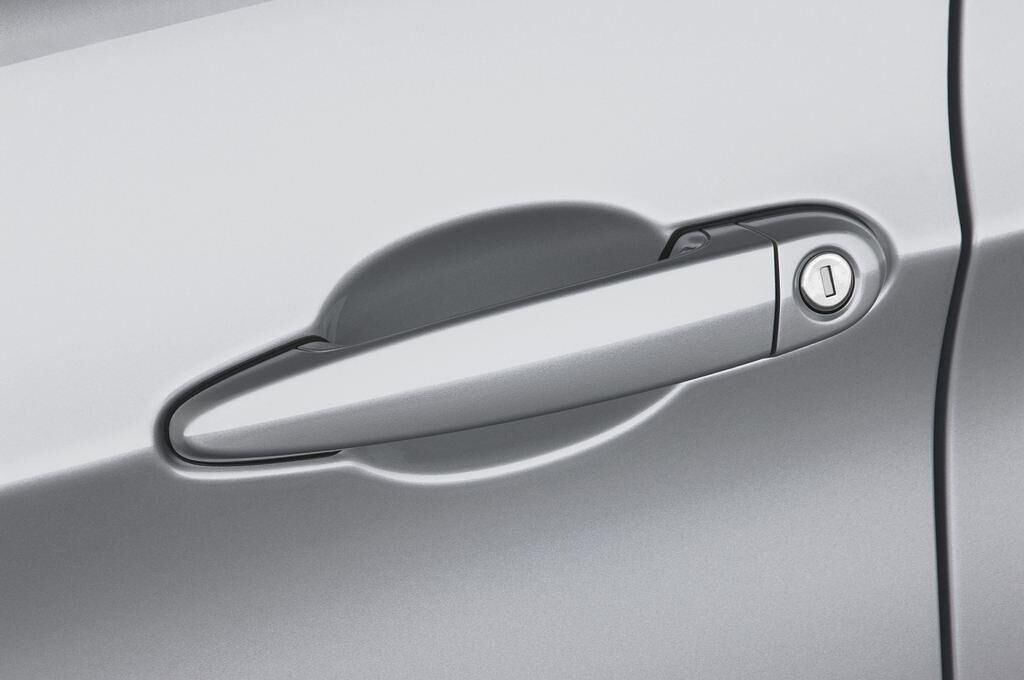 BMW 3 Series (Baujahr 2010) 325i 4 Türen Türgriff