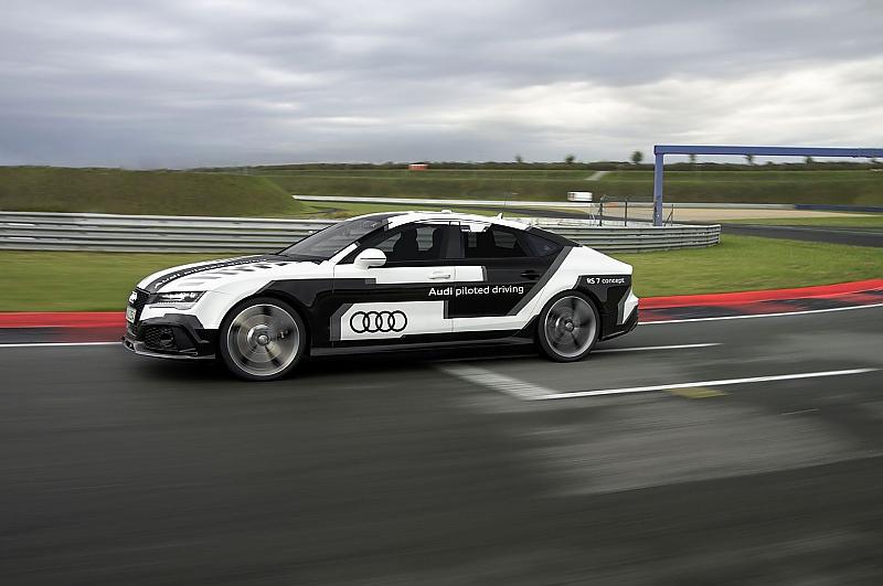 Auf dem Hockenheimring hat der RS7 concept schon 240 km/h erreicht.