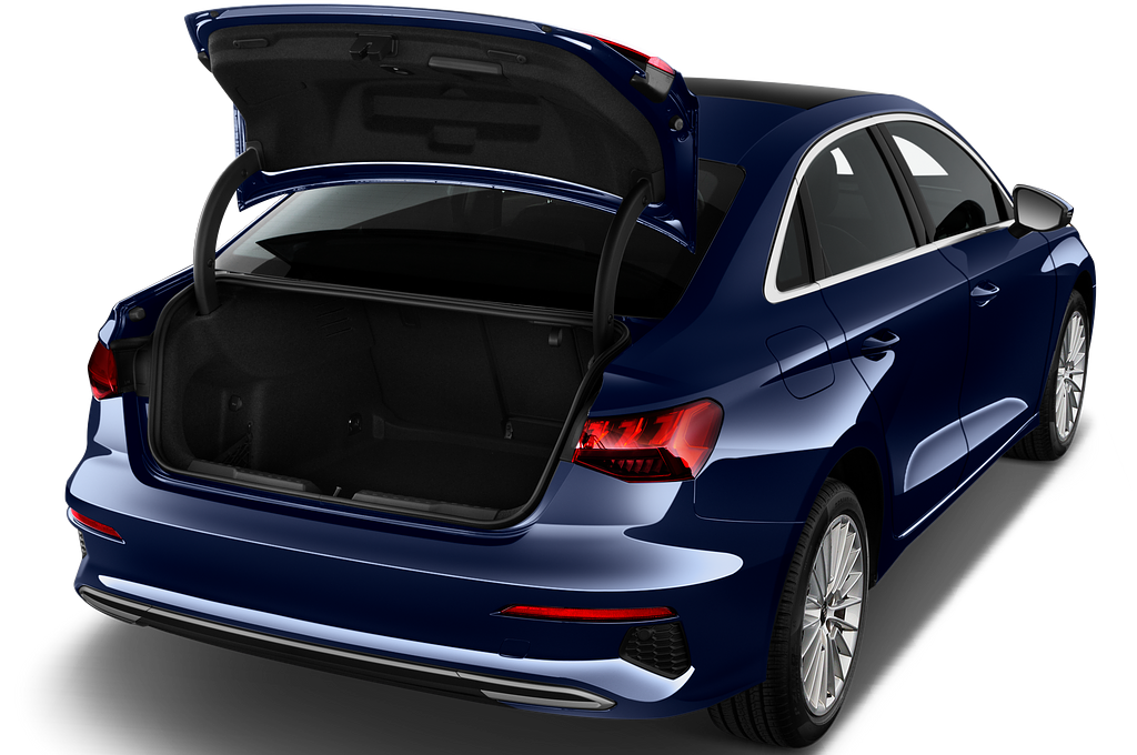 Audi A3 (Baujahr 2023) Advanced 4 Türen Kofferraum