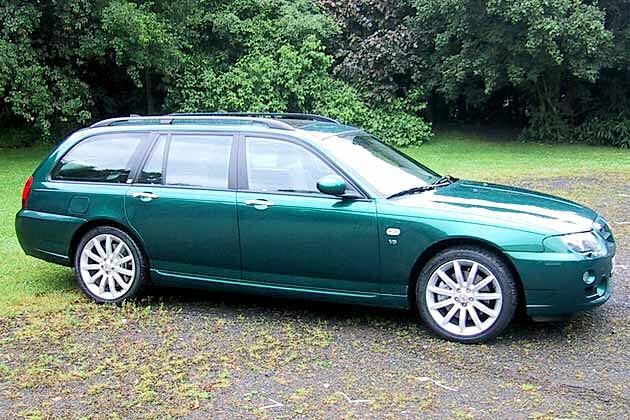 Ein nobler Brite im grünen Frack