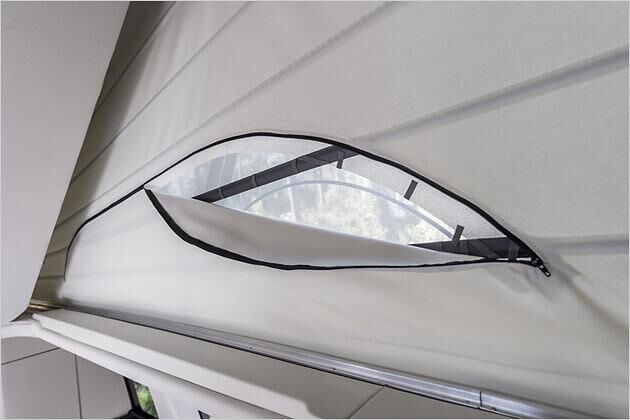 Mit großen Öffnungen im Aufstelldach lässt sich die obere Etage lüften