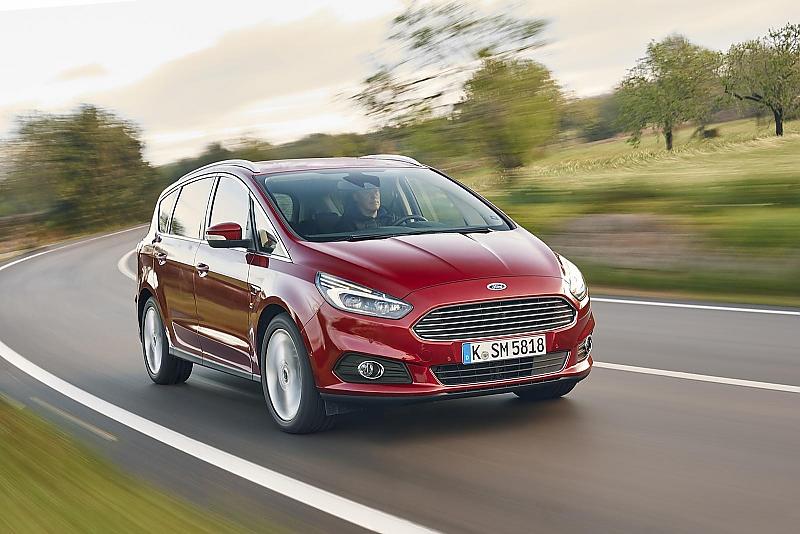 Ford S-Max - seine Fahrdynamik hat er sich bewahrt