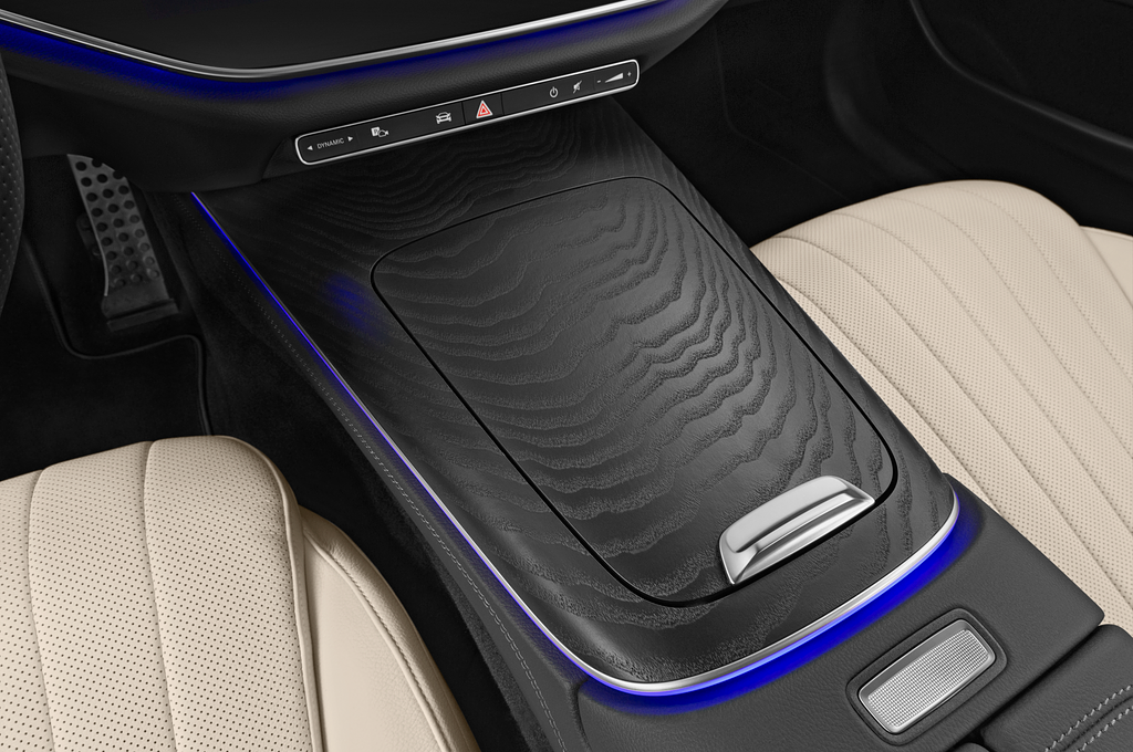 Mercedes E Class (Baujahr 2024) AMG LIne 4 Türen Schalthebel