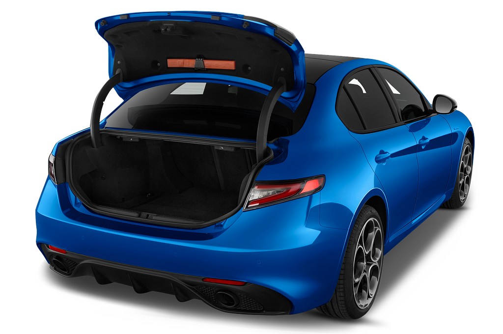 Alfa Romeo Giulia (Baujahr 2023) Veloce 4 Türen Kofferraum