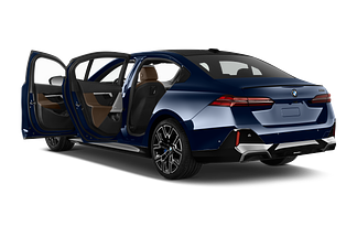 BMW 5 Series (Baujahr 2024) M Sport 4 Türen Tür geöffnet