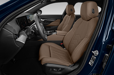 BMW 5 Series (Baujahr 2024) M Sport 4 Türen Vordersitze