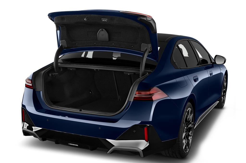 BMW 5 Series (Baujahr 2024) M Sport 4 Türen Kofferraum