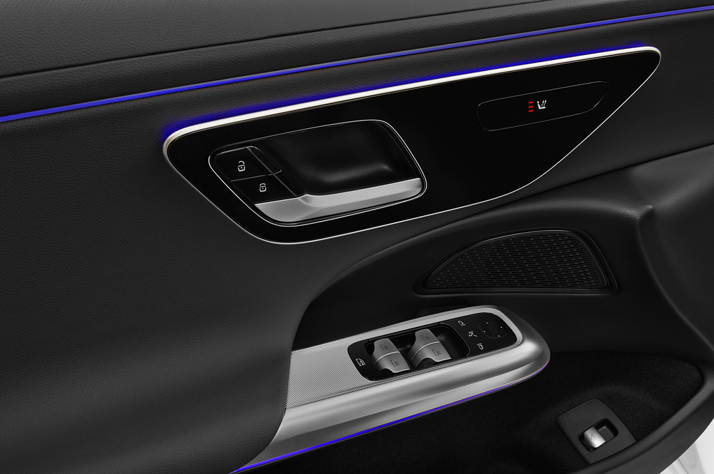 Mercedes E-Class (Baujahr 2024) Exclusive 5 Türen Bedienungselemente Tür
