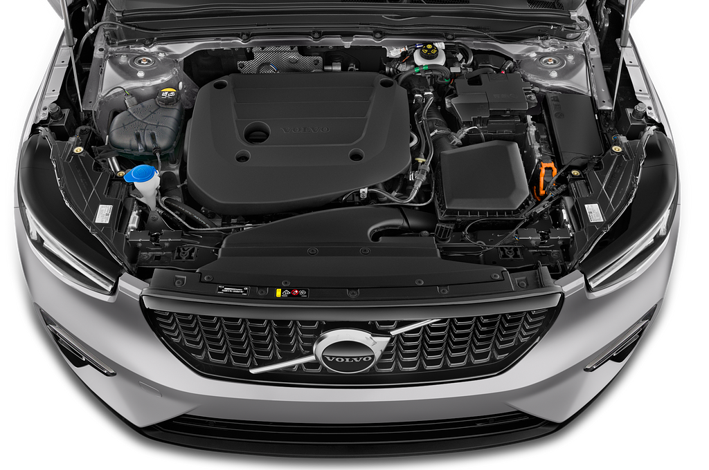 Volvo XC40 MHEV (Baujahr 2023) Plus Dark 5 Türen Motor