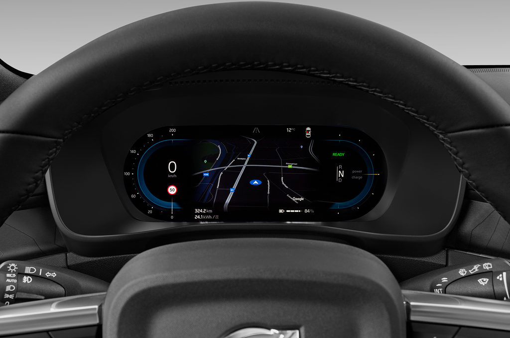 Volvo XC40 Recharge (Baujahr 2022) Ultimate 5 Türen Tacho und Fahrerinstrumente