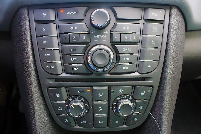 Viele, viele Knöpfe - zu viele...