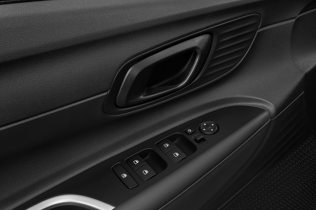 Hyundai Bayon (Baujahr 2023) Trend 5 Türen Bedienungselemente Tür