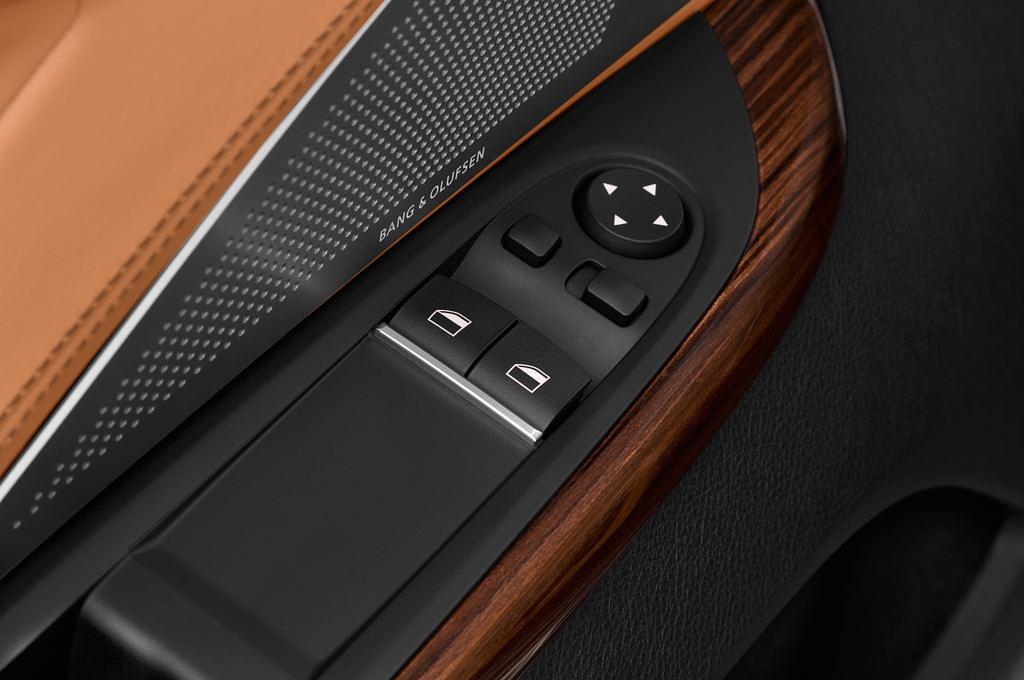 BMW 6 Series (Baujahr 2016) - 2 Türen Bedienungselemente Tür