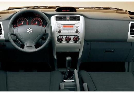 SUZUKI Liana (2001 - 2008) Liana Kombi 1