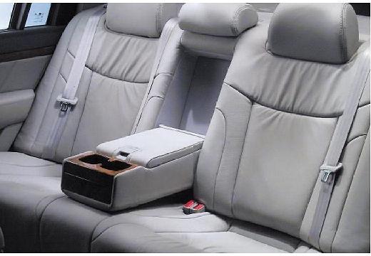 KIA Opirus (2003 - 2010) Opirus 3.5 V6 E