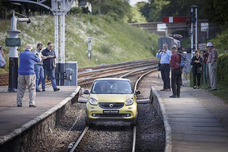 Der Smart Forrail sorgt für Aufsehen