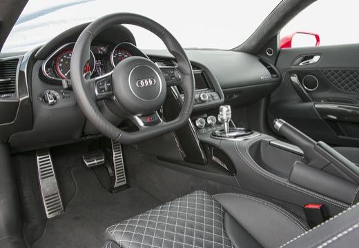 AUDI R8 (2007 - 2015) R8 5.2 FSI quattro