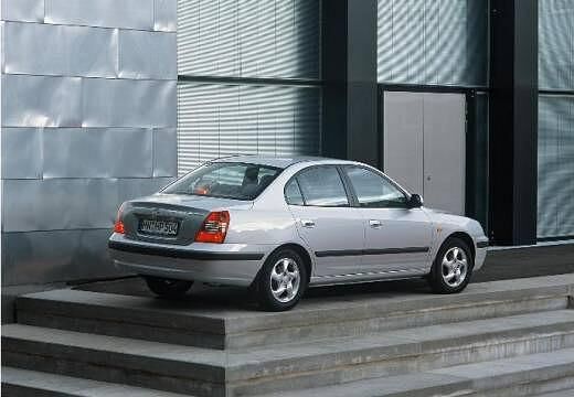 HYUNDAI Elantra (2000 - 2006) Elantra 1.