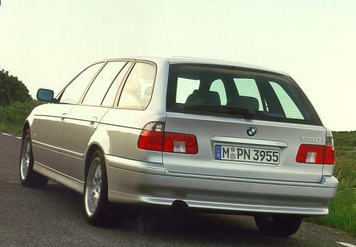 BMW-520i-touring--2000-2004-