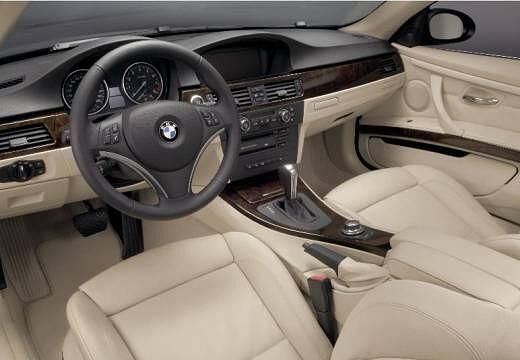 BMW-325i-Coupe--2006-2007-