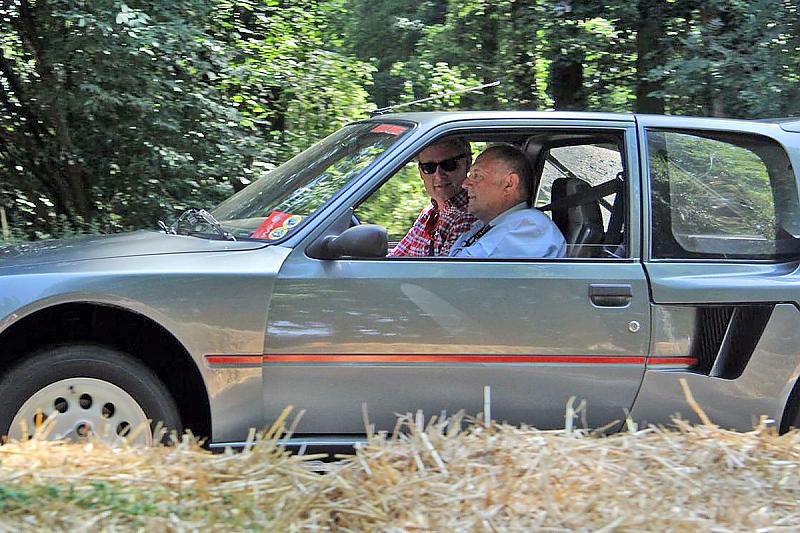 Auf dem Gebrauchtwagenmarkt gibt es ihn für bis zu 200.000 Euro.