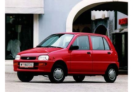 Daihatsu Cuore Schrägheck (1995–2000)