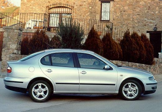 SEAT-Toledo-1-6--1999-2000-