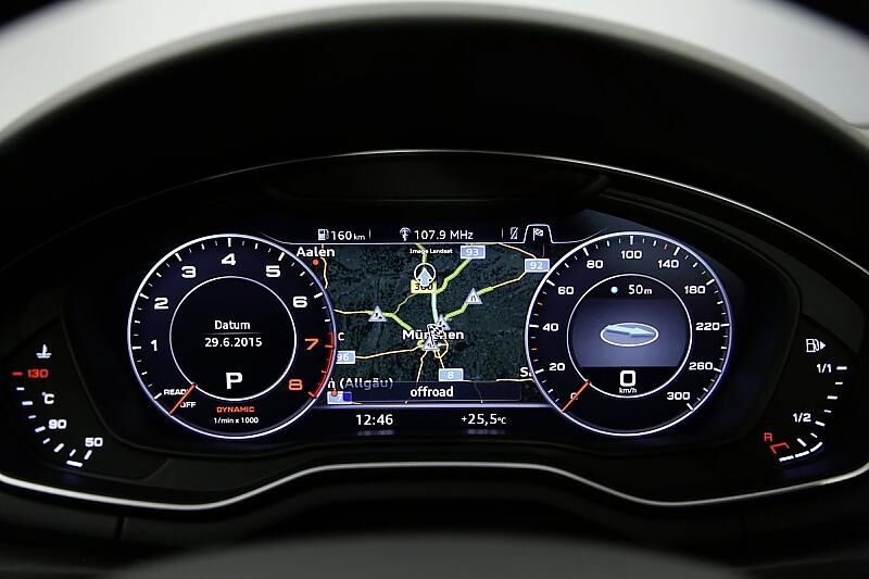 Audi A4 3.0 TDI - das virtuelle Cockpit kostet Aufpreis