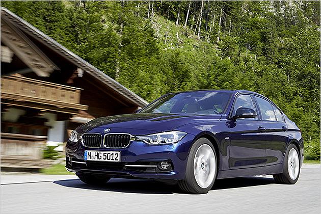 Die Preise für den gelifteten 3er starten bei 30.200 Euro für den 318i mit Dreizylinder