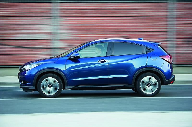 Das Fahrgefühl des stufenlosen CVT-Getriebes ähnelt dem eines Mehrgangschaltgetriebes.