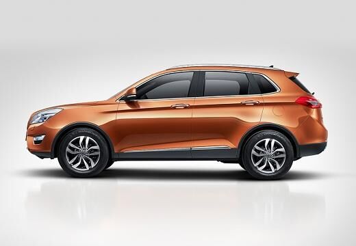 BAIC Senova X65 (2017 - ) Senova X65 Lux