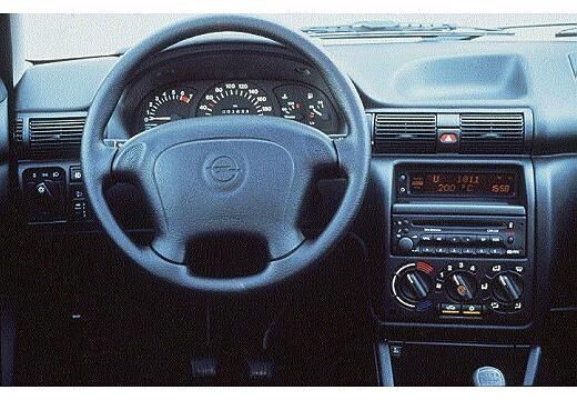 OPEL-Astra--1994-1996-