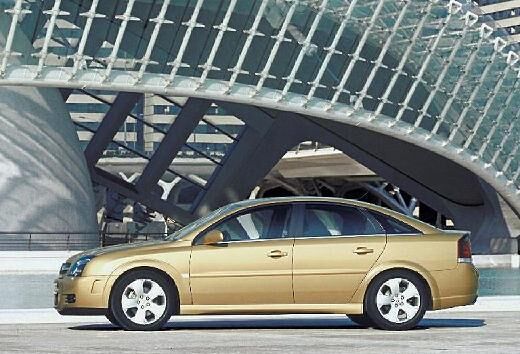 OPEL-Vectra-GTS-3-0-V6-CDTI--2003-2005-