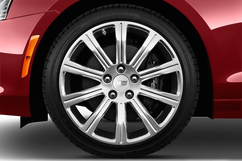 Cadillac ATS (Baujahr 2015) Premium 4 Türen Reifen und Felge