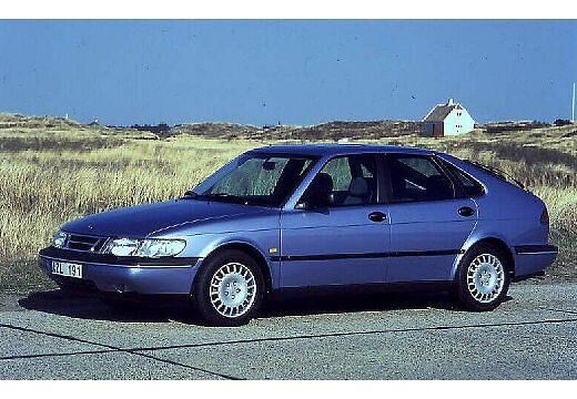 Saab 900 Limousine (1993–1998)