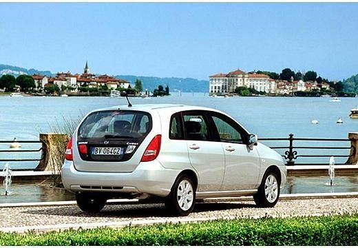 SUZUKI-Liana-Kombi-1-3--2001-2003-