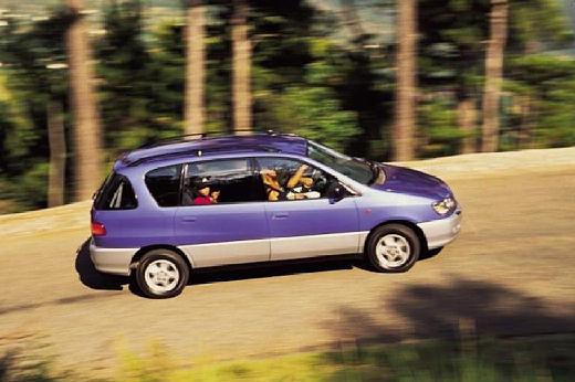 TOYOTA-Picnic--1996-2001-