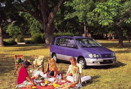 TOYOTA-Picnic--1996-2001-