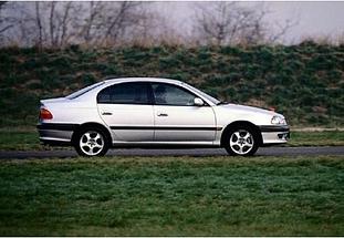 TOYOTA-Avensis-1-6--1998-2000-
