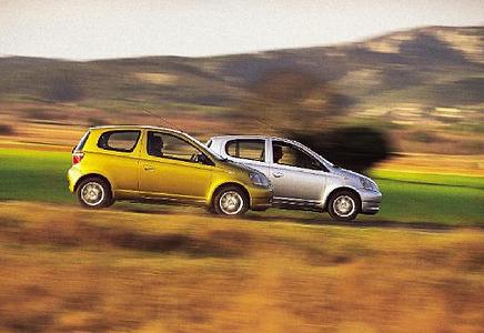 TOYOTA-Yaris-1-0--1999-2003-