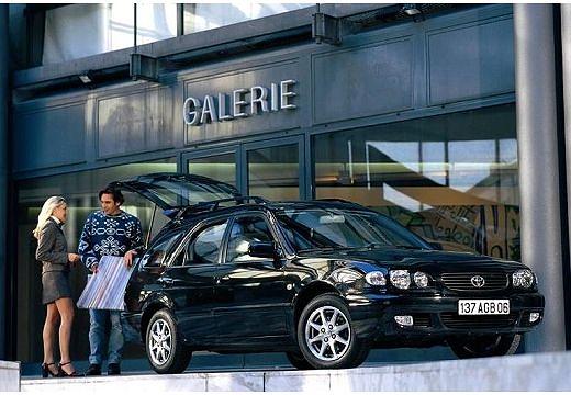 TOYOTA-Corolla-1-4-Combi--2000-2002-
