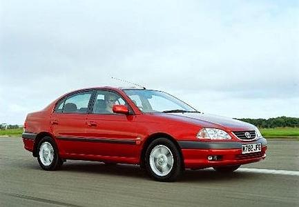 TOYOTA-Avensis-1-6--2000-2003-