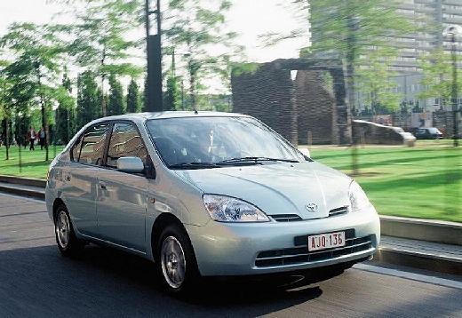 TOYOTA-Prius--Hybrid---2000-2003-