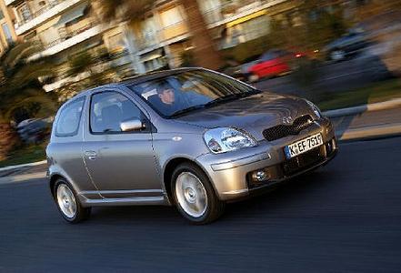 TOYOTA-Yaris-1-0--2003-2005-