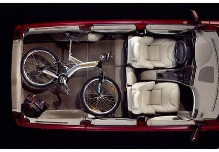 VOLVO-V70-2-4--2000-2004-